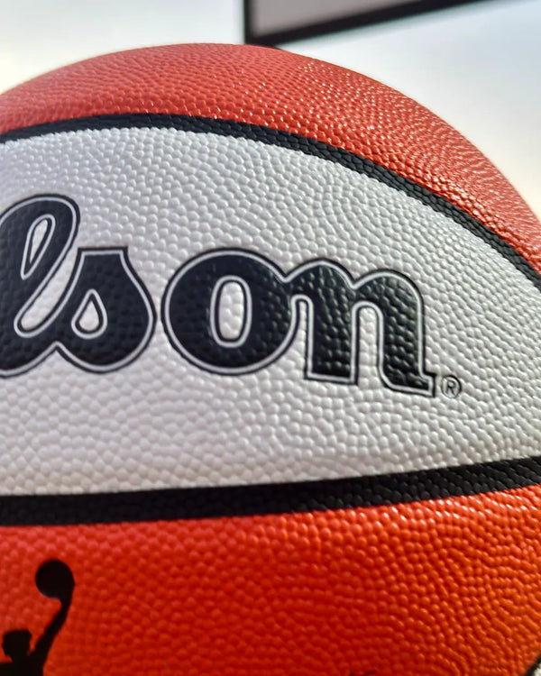 Wilson WNBA Authentic In/Outdoor Basketbal (6)