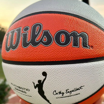 Wilson WNBA Authentic In/Outdoor Basketbal (6)