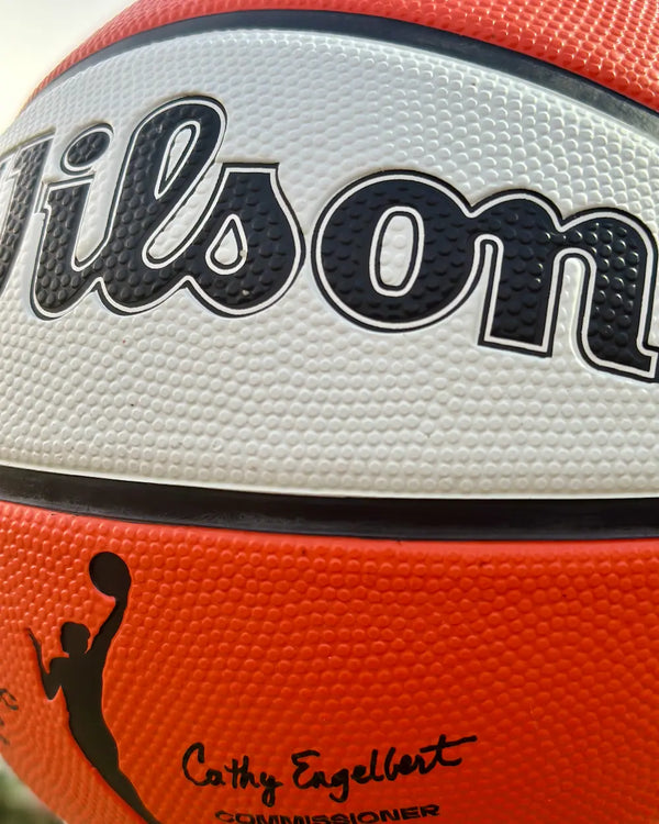 Wilson WNBA Authentic Serie Outdoor Basketbal (6)
