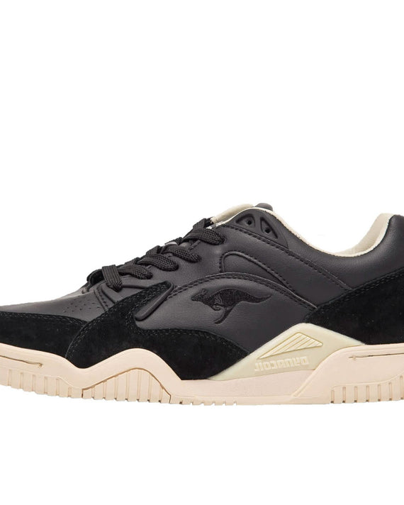 True 3 Pointer Sneaker Black