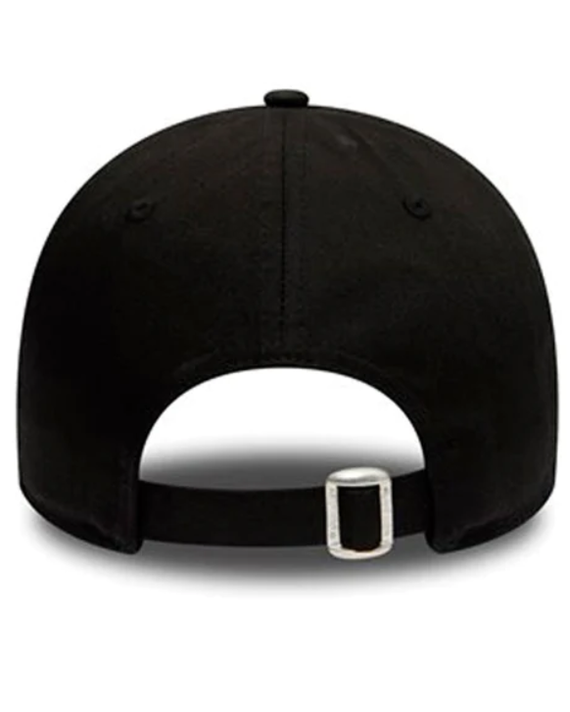 Chicago Bulls Outline Cap Black White