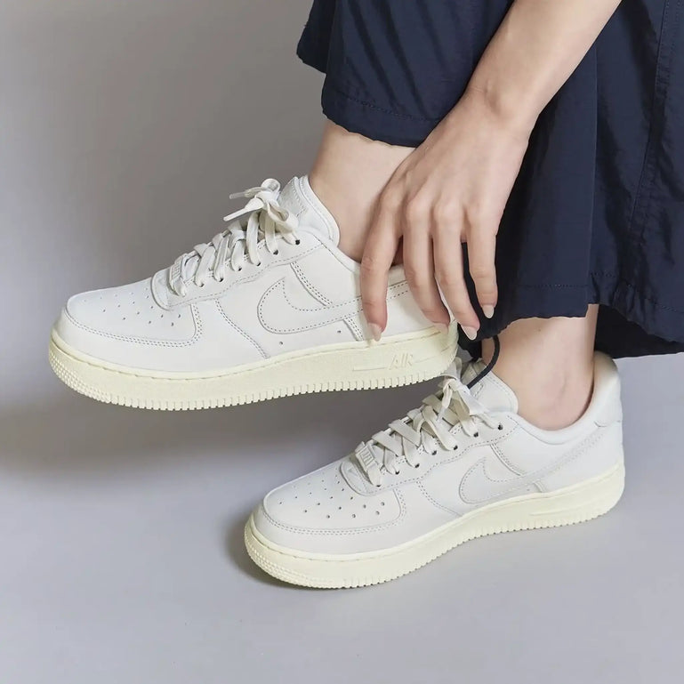 Air Force 1 Premium "Summit White"