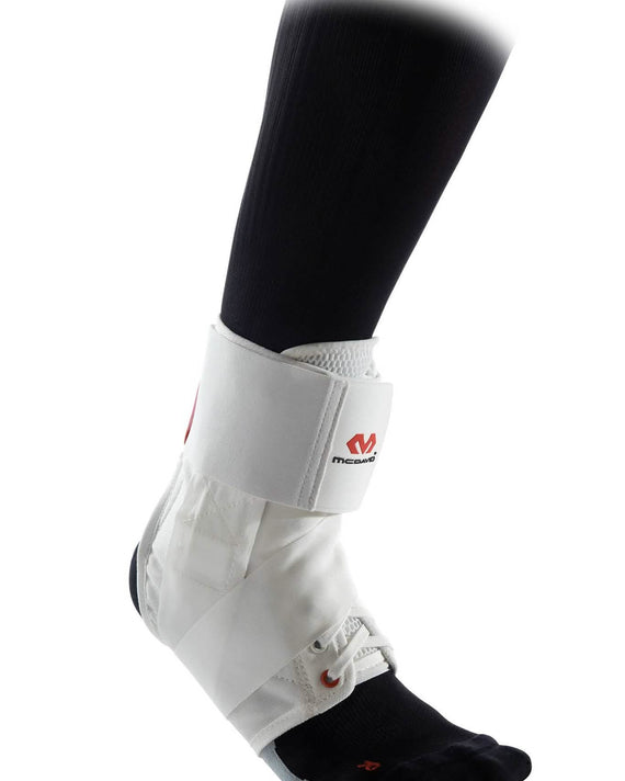 McDavid 195 Enkelbrace Wit