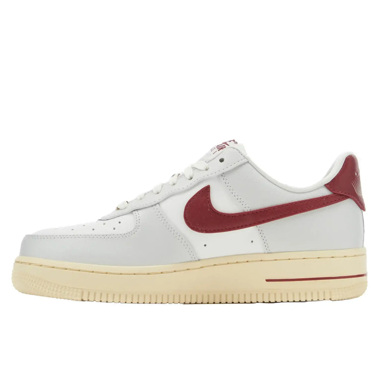 Air Force 1 '07 SE "Swoosh Pocket"