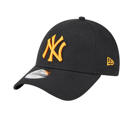 New York Yankees  9Forty Youth Cap Black Orange
