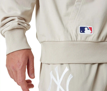 New York Yankees League Essential Oversized Hoodie Beige