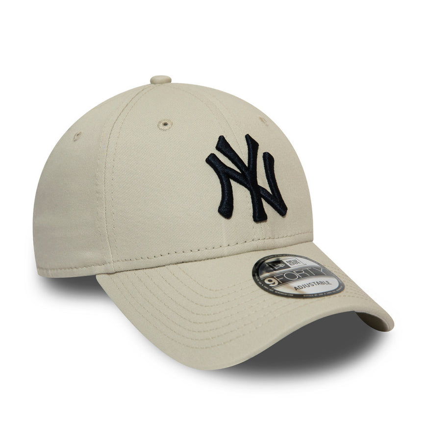New York Yankees MLB 9Forty Cap Creme Schwarz