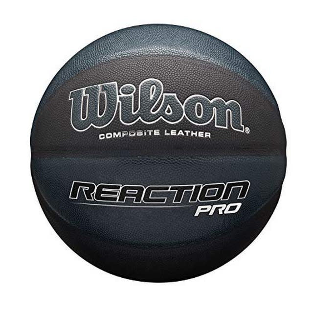 Wilson Reaction Pro Basketbal  Black Shadow Indoor / Outdoor