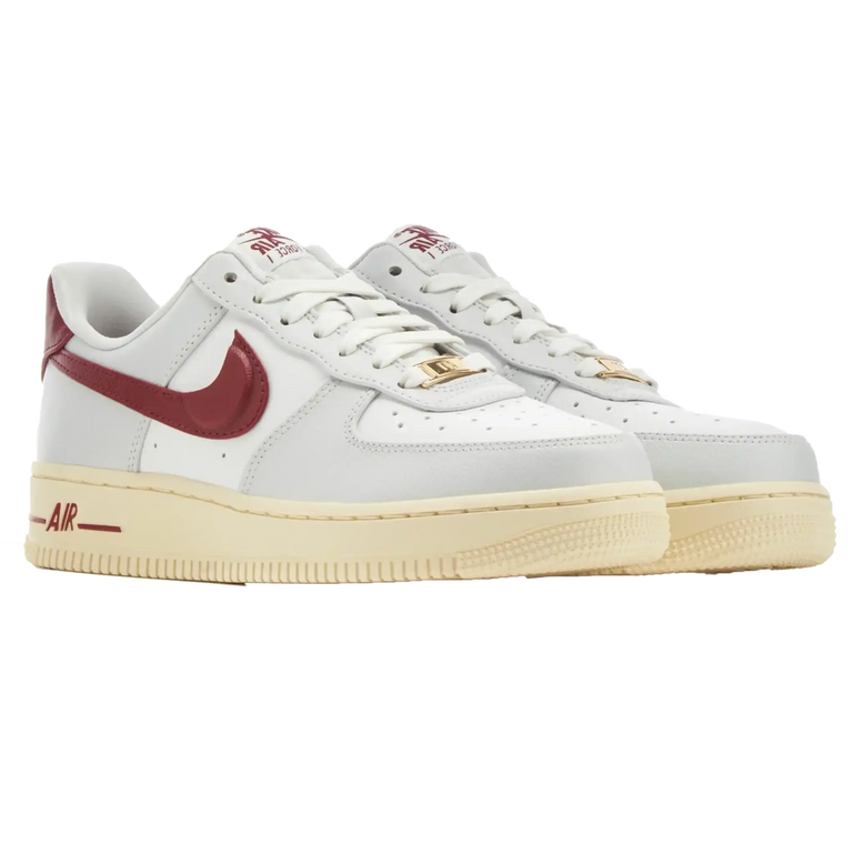 Air Force 1 '07 SE "Swoosh Pocket"