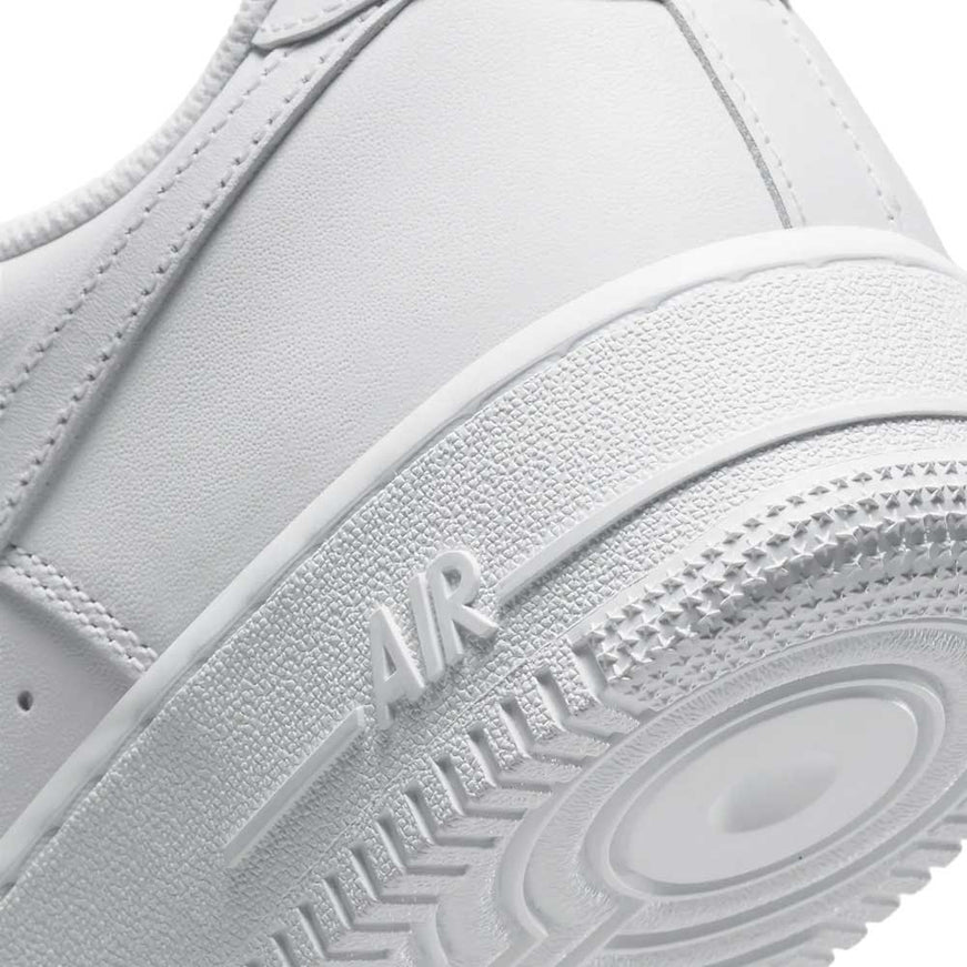 Nike Air Force 1 '07 White