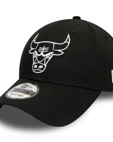 Chicago Bulls Outline Cap Black White