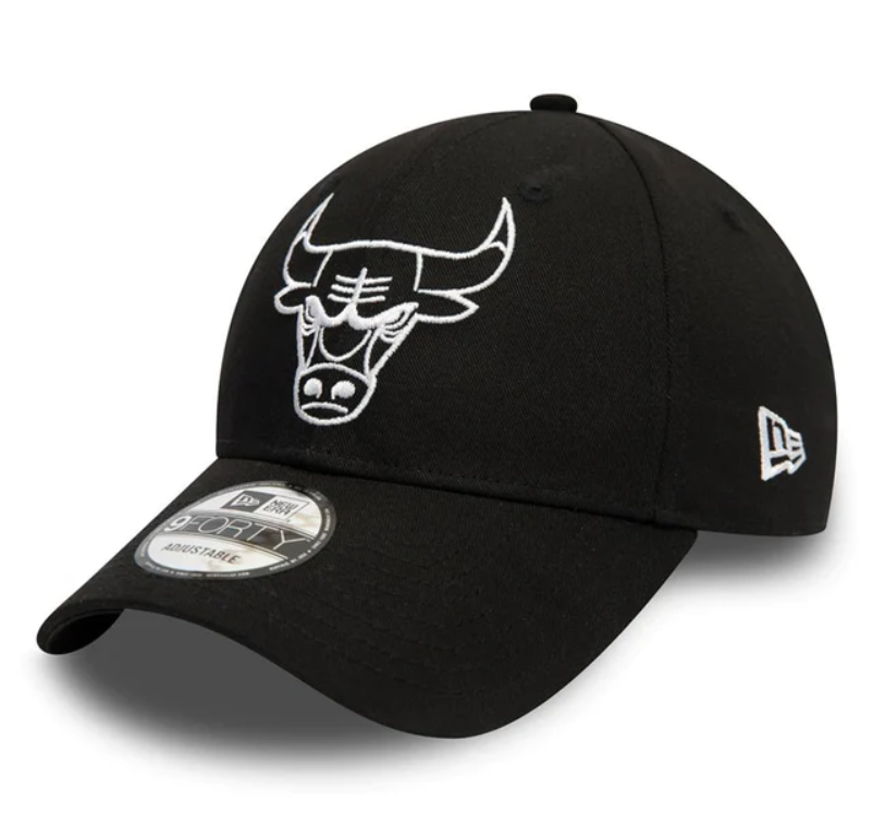 Chicago Bulls Outline Cap Black White